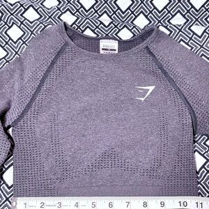 Gymshark Women’s XS Charcoal Crop Top & XS Gray & Black Camo Leggings